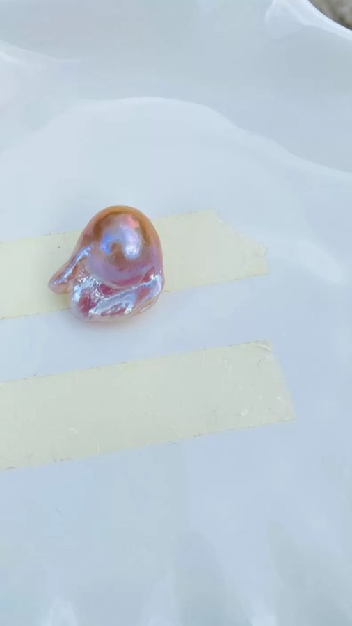 Baroque Pearl