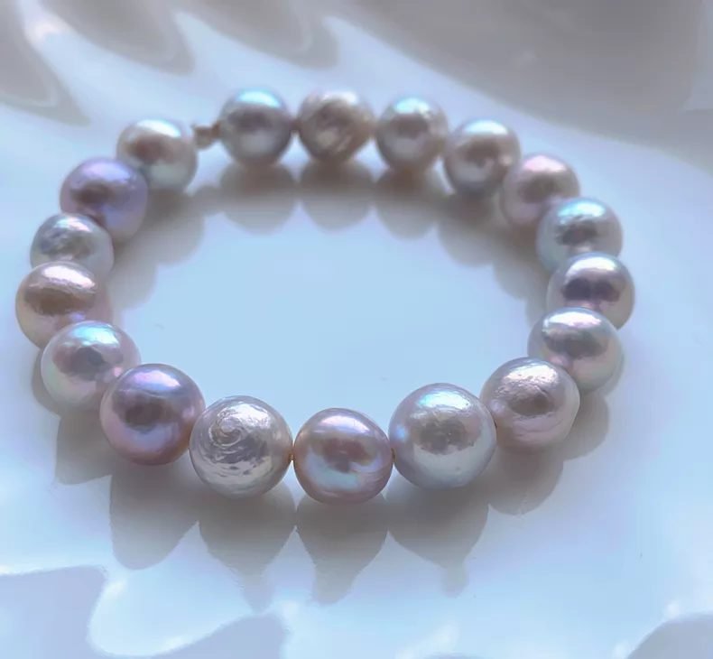 Round Wrinkled Baroque Bracelet